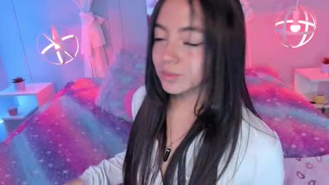 lara online show from 19, 9, 2025