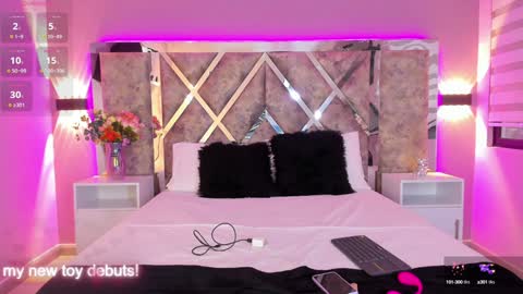 Lara online show from 26, 12, 2024