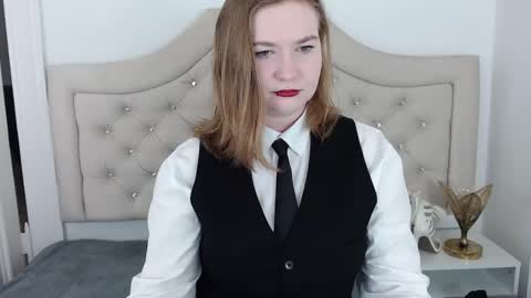 Snapshot of laraflirt chatting on 12, 12, 2024 LaraFlirt online show from 12, 12, 2024