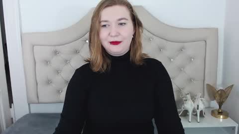 Snapshot of laraflirt chatting on 7, 1, 2025 LaraFlirt online show from 7, 1, 2025