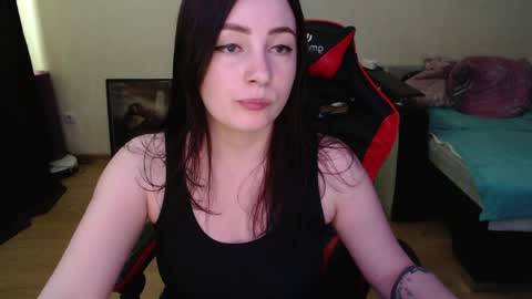 Laralianna online show from 17, 4, 2026