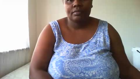 laralovex online show from 7, 12, 2024