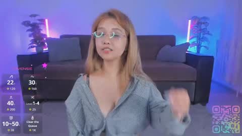 Snapshot of laramiaa chatting on 10, 5, 2026 Lara online show from 10, 5, 2026