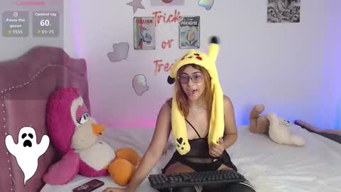 laramucci online show from 31, 10, 2025