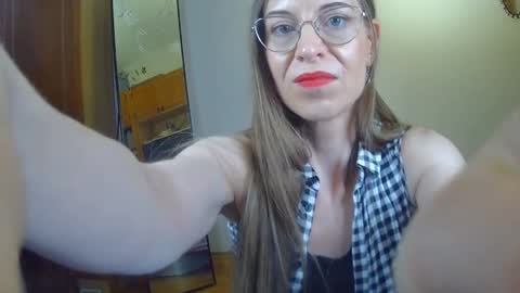 larawintersxxx online show from 14, 2, 2025