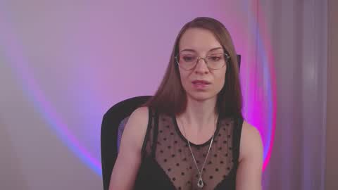 Snapshot of larawintersxxx chatting on 9, 5, 2026 larawintersxxx online show from 9, 5, 2026