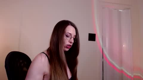 Snapshot of larawintersxxx chatting on 30, 5, 2026 larawintersxxx online show from 30, 5, 2026
