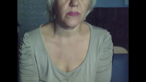 larisaq4ugo24 online show from 18, 9, 2025