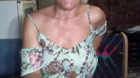 larisaq4ugo24 online show from 28, 7, 2026