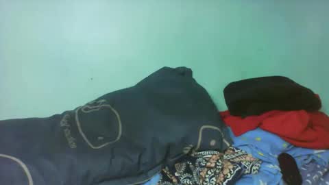 larissa645771 online show from 3, 10, 2025