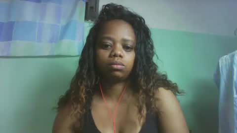 larissa645771 online show from 13, 10, 2025