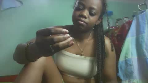 larissa645771 online show from 25, 11, 2025