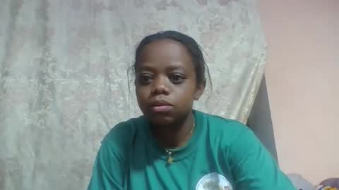 Snapshot of larissa645771 chatting on 3, 5, 2026 larissa645771 online show from 3, 5, 2026