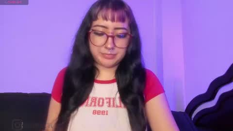 Snapshot of larissa___ chatting on 1, 8, 2026 Lari online show from 1, 8, 2026