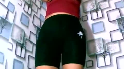 Snapshot of larra27 chatting on 1, 11, 2025 Malala online show from 1, 11, 2025