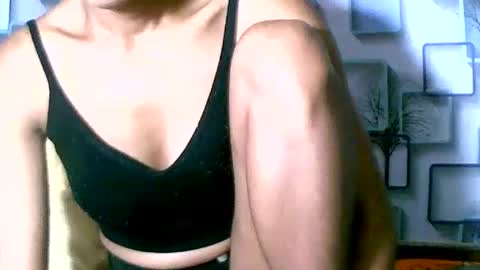 Snapshot of larra27 chatting on 15, 1, 2026 Malala online show from 15, 1, 2026