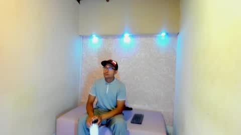 LARRY online show from 10, 1, 2026