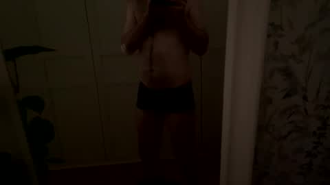 Snapshot of larssonxx chatting on 16, 12, 2025 larssonxx online show from 16, 12, 2025