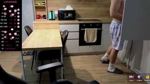 Snapshot of larstar01 chatting on 4, 2, 2025 Lars online show from 4, 2, 2025