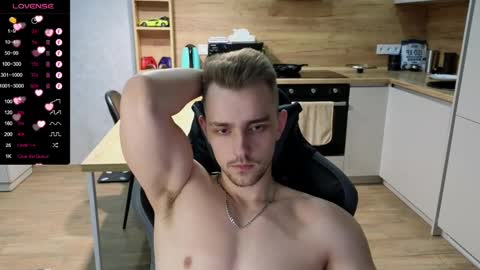 Snapshot of larstar01 chatting on 9, 2, 2025 Lars online show from 9, 2, 2025