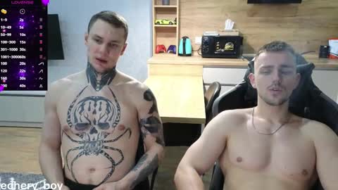 Snapshot of larstar01 chatting on 4, 3, 2025 Lars online show from 4, 3, 2025