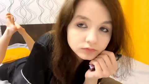 Mila online show from 31, 5, 2026