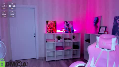 lasly_moon online show from 21, 12, 2025