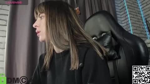 lasly_moon online show from 22, 12, 2025