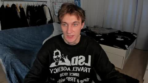 Snapshot of lastnight4you chatting on 2, 12, 2024 acie online show from 2, 12, 2024