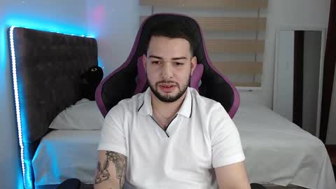 Snapshot of latam_ chatting on 2, 3, 2025 YOUR BABY online show from 2, 3, 2025