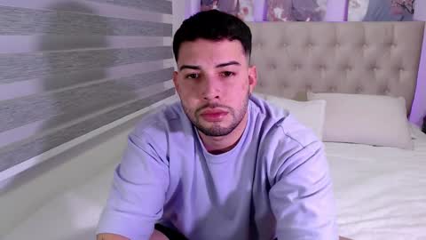 Snapshot of latam_ chatting on 12, 9, 2025 YOUR BABY online show from 12, 9, 2025