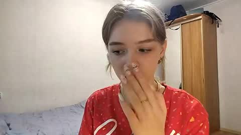 Snapshot of lateshastarnaud chatting on 5, 6, 2026 Linet online show from 5, 6, 2026