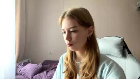 Snapshot of lateshastarnaud chatting on 19, 6, 2026 Linet online show from 19, 6, 2026