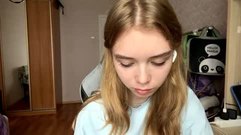 Snapshot of lateshastarnaud chatting on 3, 7, 2026 Linet online show from 3, 7, 2026
