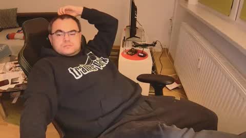 latexboy893 online show from 22, 12, 2025