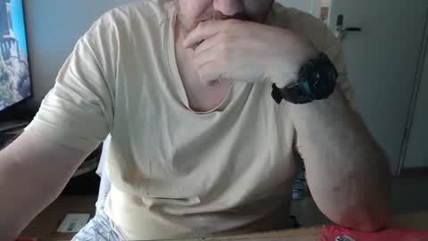 Snapshot of latexloverch71 chatting on 11, 4, 2026 Andreas Latexlover online show from 11, 4, 2026