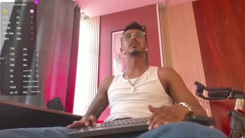 Snapshot of latin_blackmen chatting on 31, 5, 2026 latin_blackmen online show from 31, 5, 2026