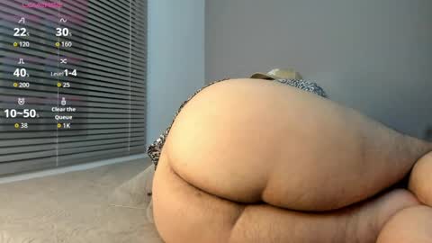 Snapshot of latin_boy_surprise chatting on 6, 6, 2026 Yisus online show from 6, 6, 2026