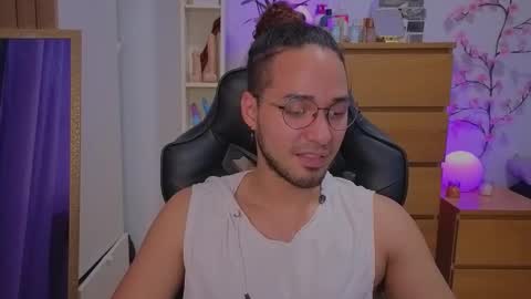 Snapshot of latin_luxury_i chatting on 15, 1, 2026 Free OF online show from 15, 1, 2026