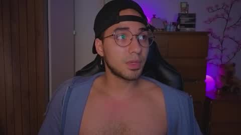 Snapshot of latin_luxury_i chatting on 22, 2, 2026 Free OF online show from 22, 2, 2026