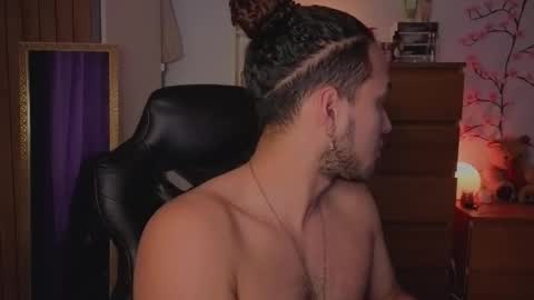 Snapshot of latin_luxury_i chatting on 1, 3, 2026 Free OF online show from 1, 3, 2026