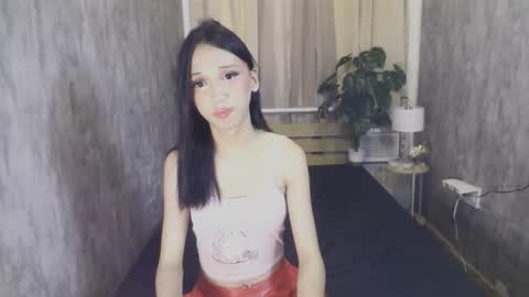 Snapshot of latina_andrea chatting on 25, 11, 2025 latina_andrea online show from 25, 11, 2025