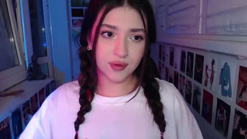 miiiiiiaaaa online show from 13, 2, 2025