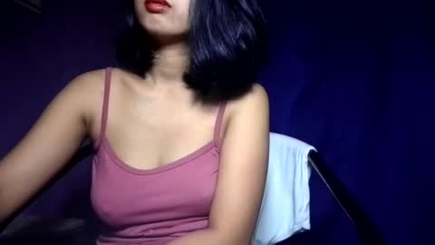 latina_shaine online show from 11, 7, 2026