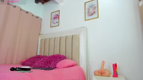 Snapshot of latinabeautifull chatting on 3, 7, 2026 FABIANA online show from 3, 7, 2026
