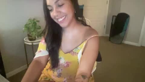 Snapshot of latinadynamite chatting on 31, 12, 2024 latinadynamite online show from 31, 12, 2024