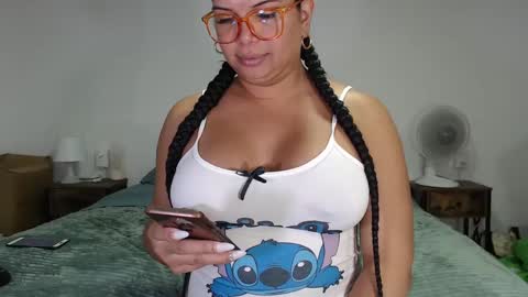 FLOR SALVAJE online show from 11, 10, 2025