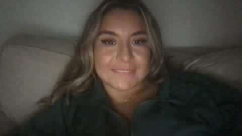 latinalinda02 online show from 28, 9, 2025