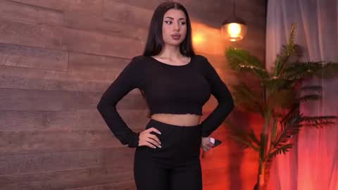 Latina online show from 30, 10, 2025