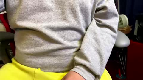 Snapshot of latinboy3232 chatting on 3, 1, 2025 latinboy3232 online show from 3, 1, 2025